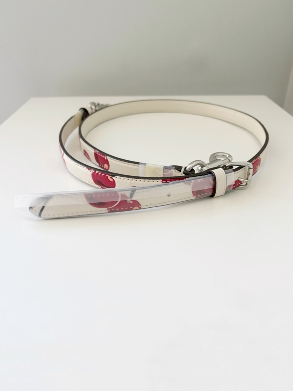 Coach Cherry Crossbody Bag Strap With Cherry Charm - Picture 4 of 8